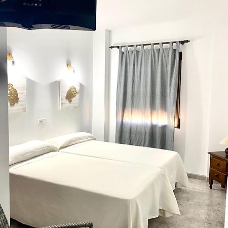 Hostal Casa Lopez La Zarza  Luaran gambar