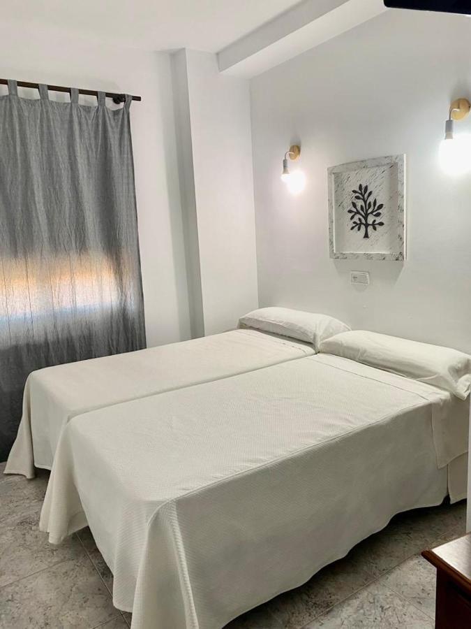 Hostal Casa Lopez La Zarza  Luaran gambar
