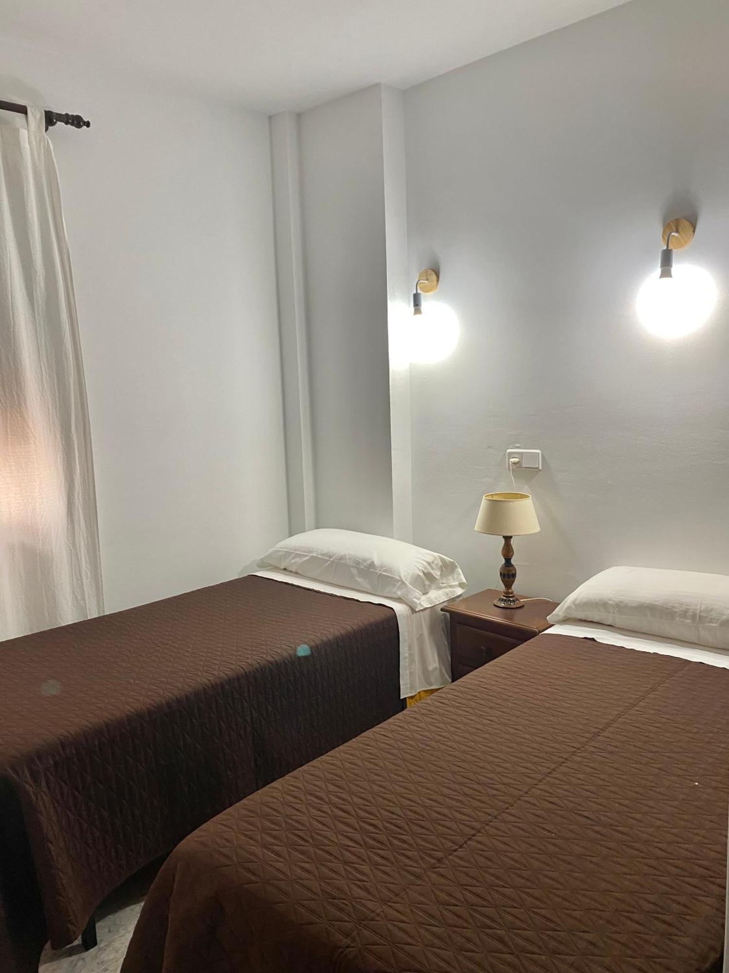 Hostal Casa Lopez La Zarza  Luaran gambar